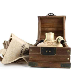 Santiago de Cuba Isla Del Tesoro 0,7l 40% Dřevěný box Nejlepší rum