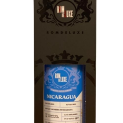 Rom De Luxe Nicaragua 21y 2000 0,7l 61% L.E. / Rok lahvování 2021 Nejlepší rum